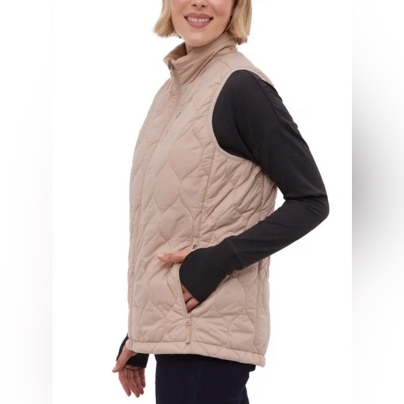 Bench Women's Packable Vest NWT Size XL - Picture 2 of 5